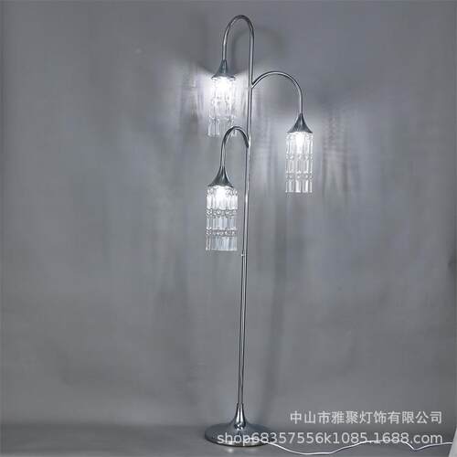 婚庆婚道路引新中式礼头水OTZ晶冰具条路引灯铁艺水晶婚礼装饰摆