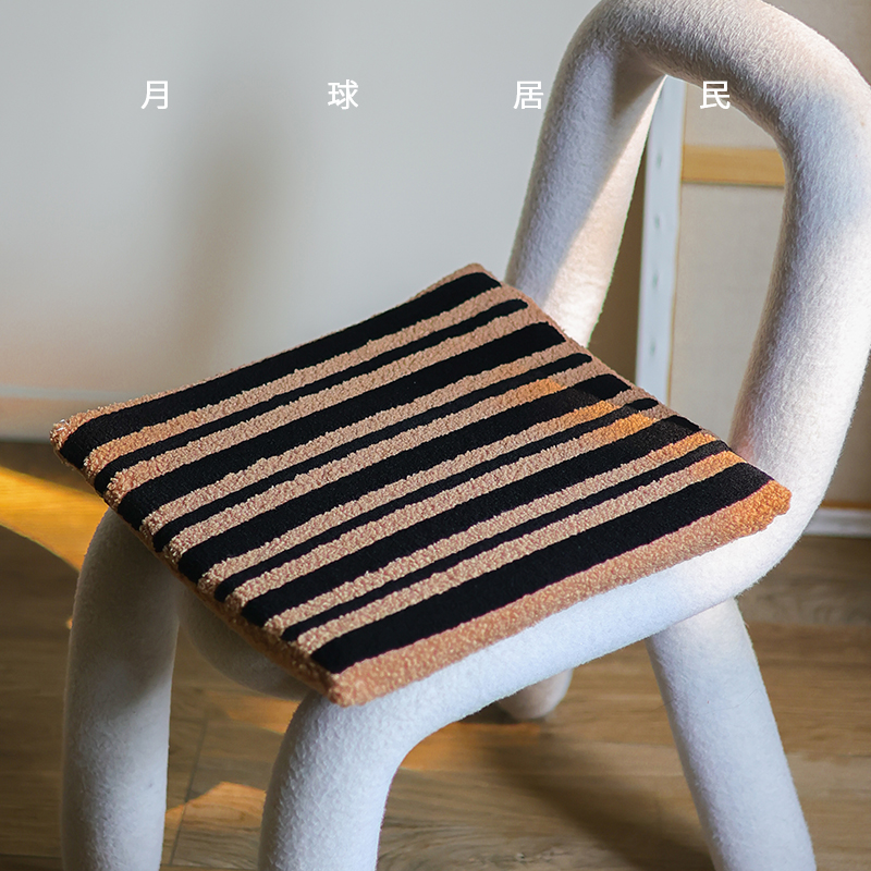 【月球居民】黑森林蛋糕坐垫 秋冬加厚餐椅子方垫可拆洗乳胶飘窗