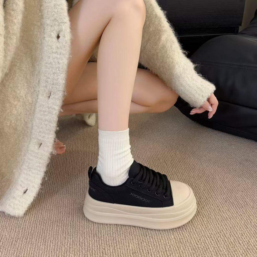 百搭厚底增高轻便女板鞋