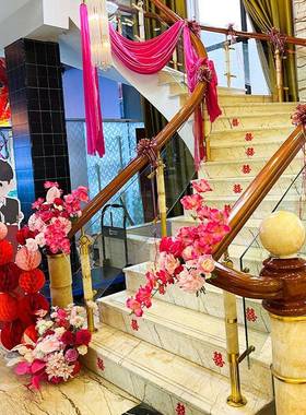 酒店楼扶手杆布套置结婚礼蜂窝球梯立柱路引栏QLO仿真花艺餐装饰