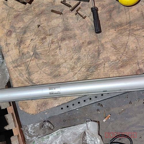 议价气缸L-MDBB40-500库存2根维修