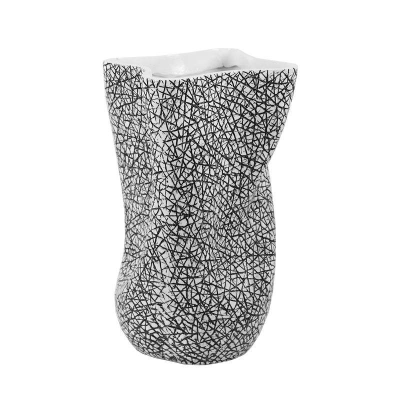 现代轻奢几何抽象扭曲肌理鸡爪纹花器花瓶样板间售楼处装饰摆件,五金/工具,五金工具箱/五金收纳箱,淘宝优惠券,粉丝福利购,淘宝优惠卷