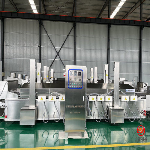 山源狮子头油炸机 高配版自动除渣油炸设备 肉圆油炸生产线