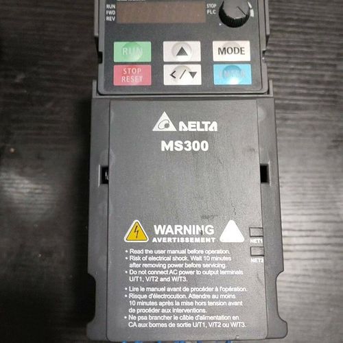 拆机台达变频器VFD4A8MS21ANSAA一台,