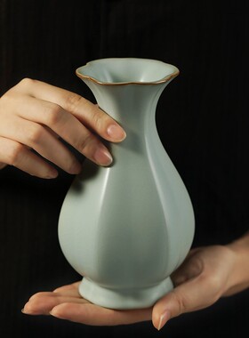 景德镇陶瓷葵口花瓶摆件客厅插花仿古汝窑瓷器中式手工青瓷礼盒装