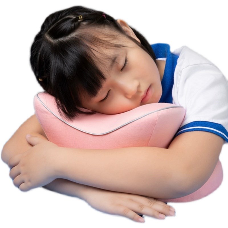 儿童午睡枕学校教室桌面趴睡枕记忆棉便携抱枕靠垫爱心学生午休枕