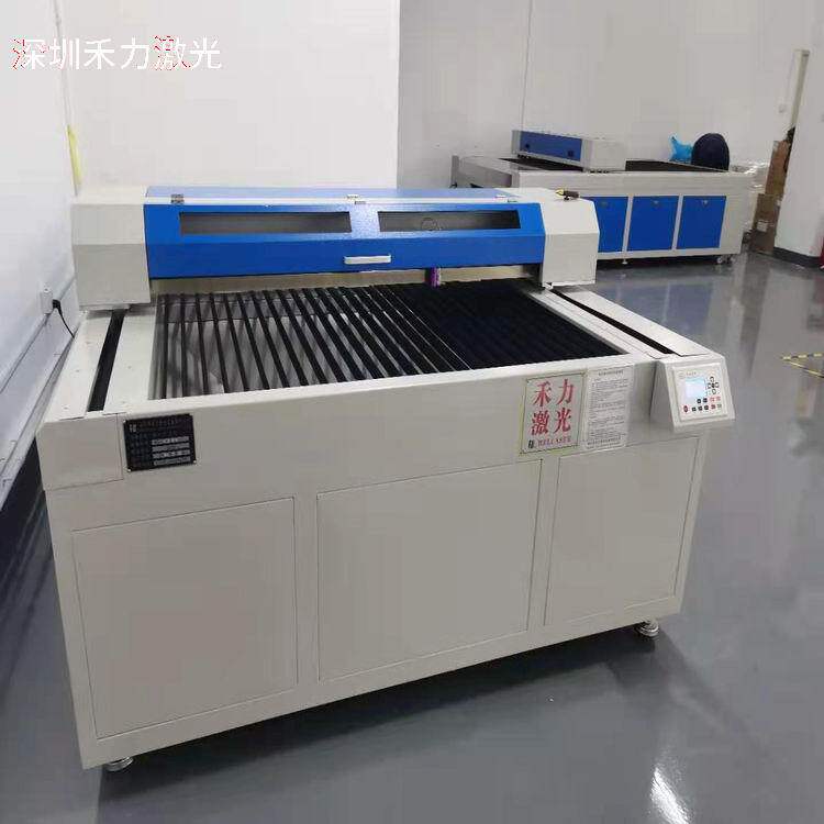 2026供应印花数码印花服装面料自动寻边定位激光切割机厂家