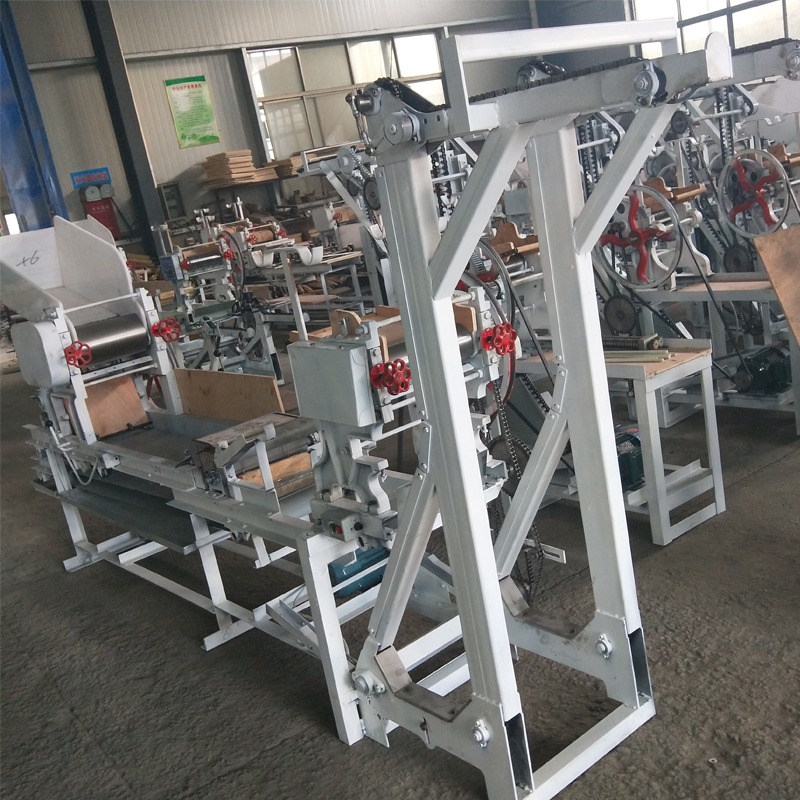 大型商用压面切面多功能一体机面撒粉自动卷皮翻皮上杆面条机器