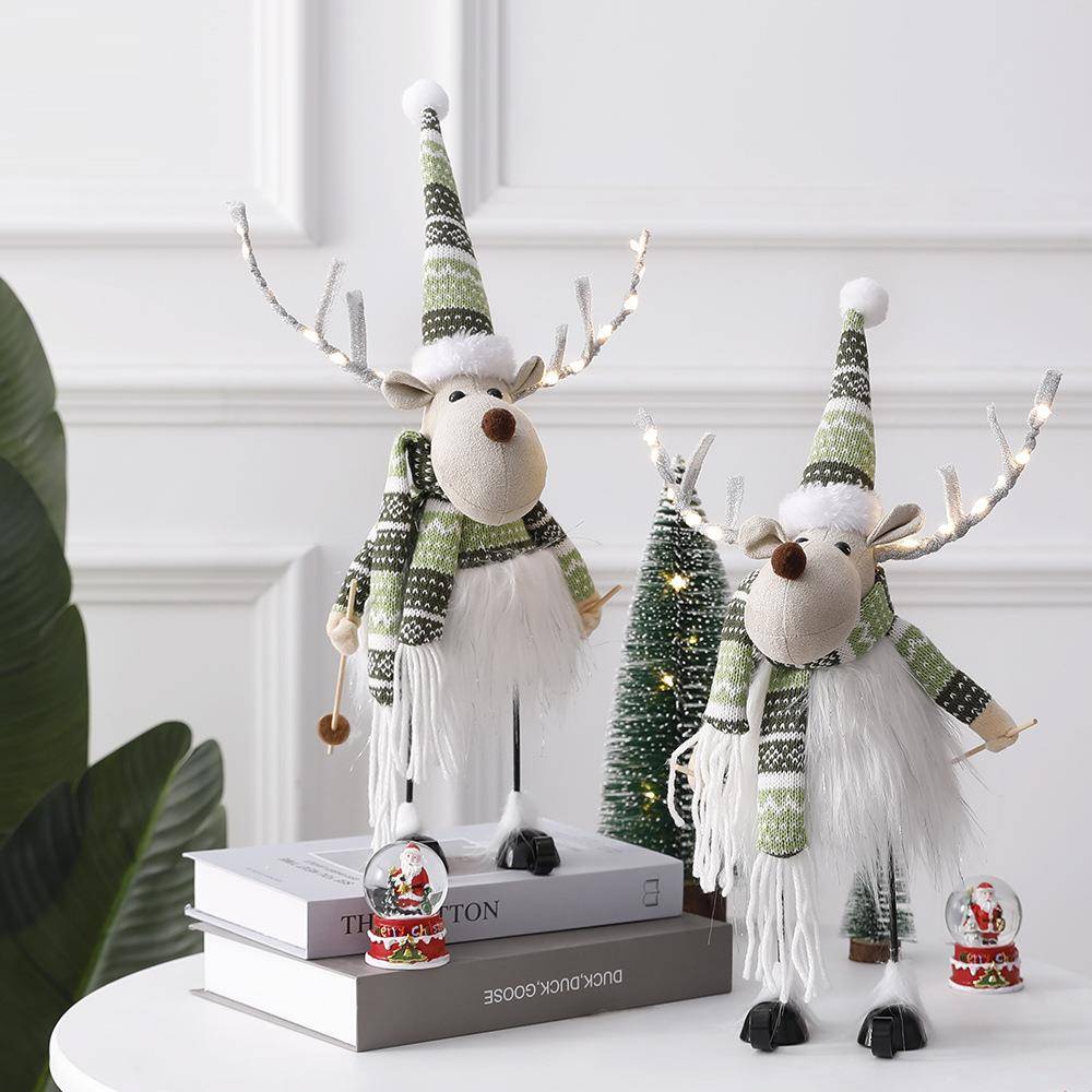 圣诞节装饰品圣诞摇摆小鹿布艺娃娃圣诞鹿角带灯麋鹿公仔圣诞摆件