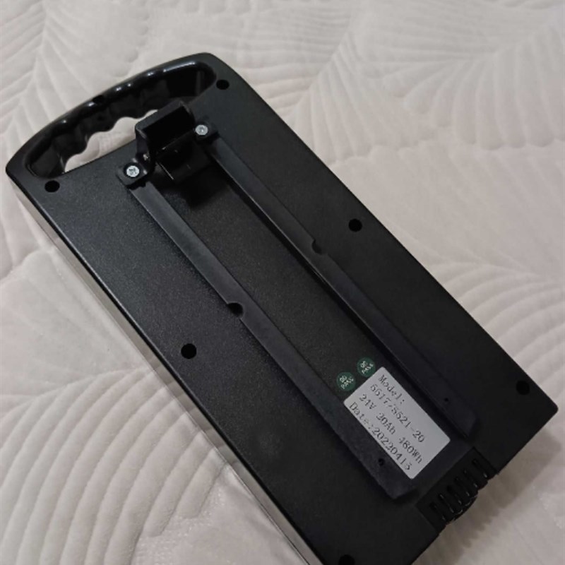 【配件】英洛华电动轮椅车备用锂电池24V20A/5517耐用长续电池