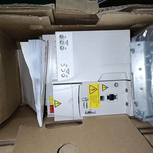 未用 变频器ACS320 12A5 三 03U