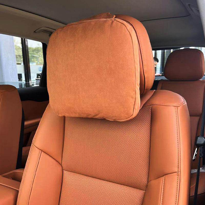 适用零跑C16/C10专用头枕车载护颈枕麂皮绒原厂翻毛皮内饰改装件