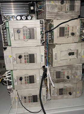 台达0.4KW变频器VFD004M21A拆机现货,实物拍摄,