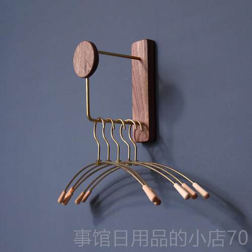 高档风木衣架壁挂衣架收纳架卧室挂衣家用简实易收纳素架挂衣架服