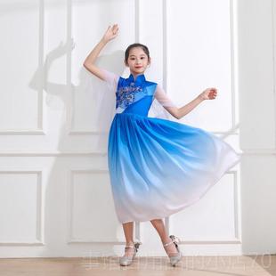 高档装元旦儿童演大合唱女出服男童中国风初中生小学生红歌会朗诵