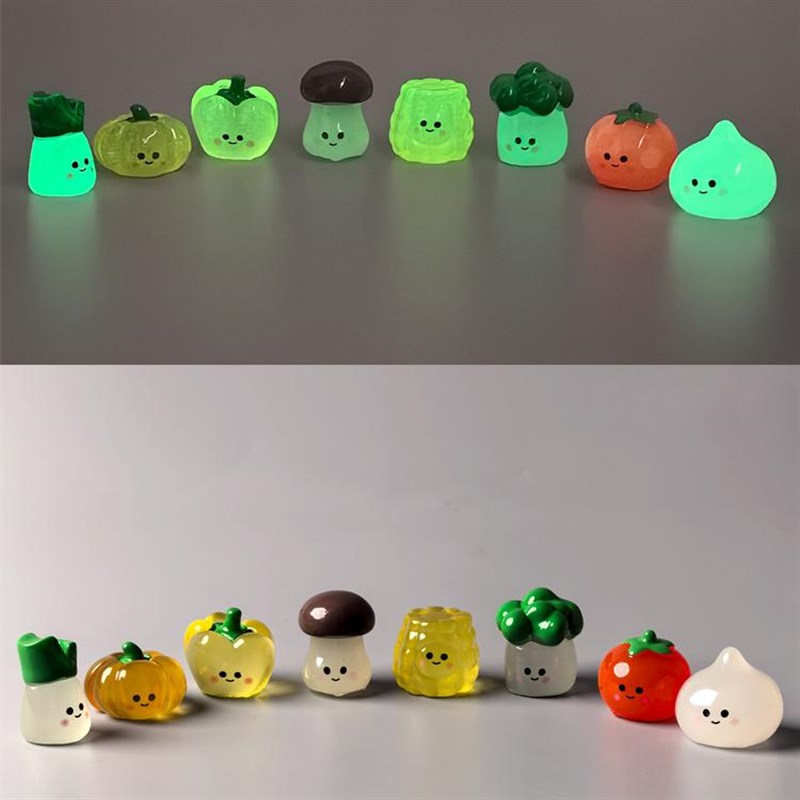 无聊了!摆一堆夜光蔬菜造型情绪莫生气解压小摆件显示器工位装饰