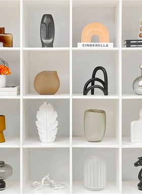 样板间现代软装饰品书柜创意树脂陶瓷工艺品仿真花玻璃摆件ZH3436