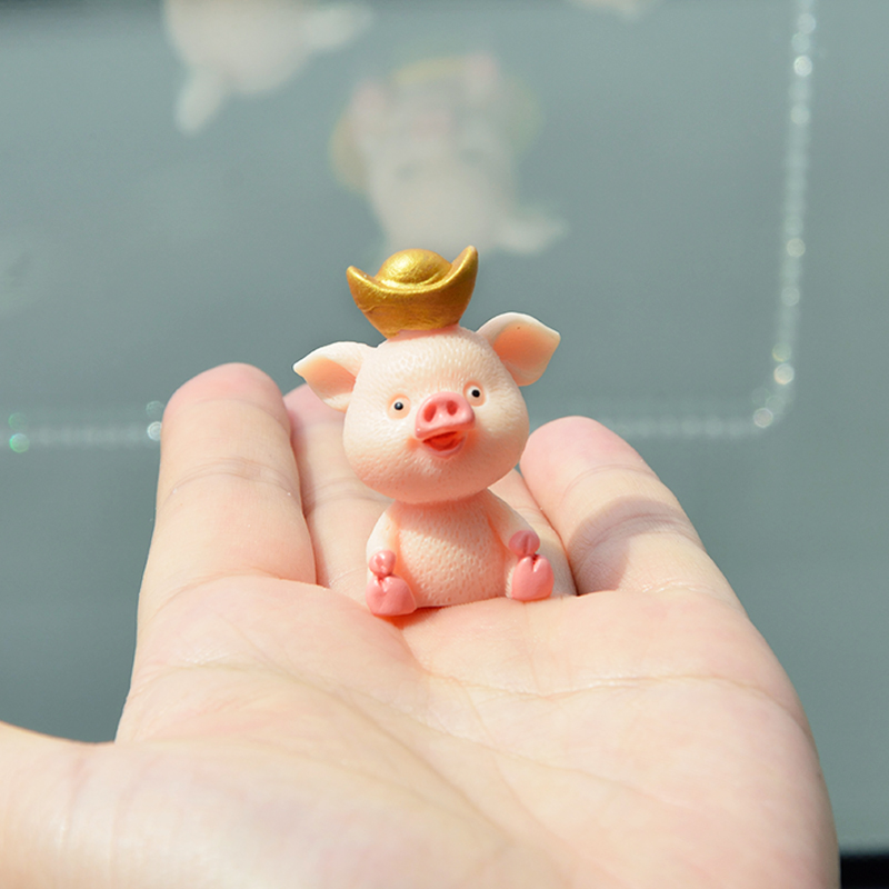 车内饰品摆件汽车创意个性饰品可爱财气小猪香水摆件车上用品抖音