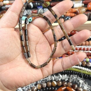 4*8mm玛瑙管珠一条