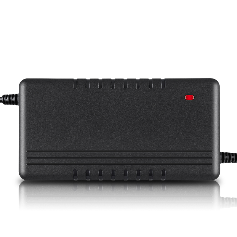 电动车锂电池充电器0v5三元锂电7.2v71.v20串磷酸铁锂73.0v5