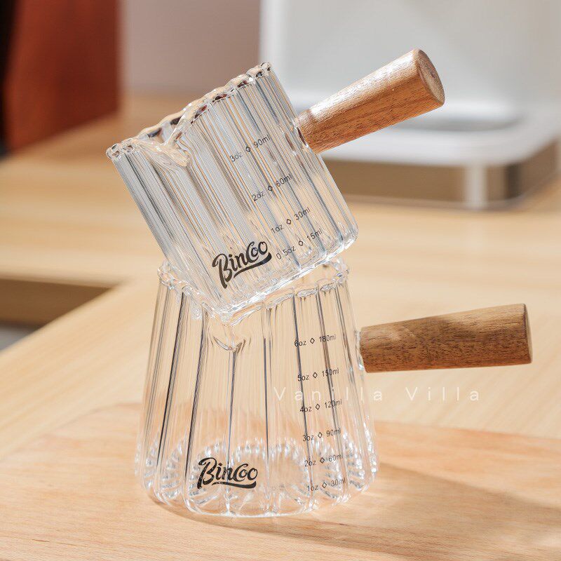玻璃小奶盅带刻度量杯意式浓缩咖啡萃取杯木柄小奶罐盎司杯接液杯