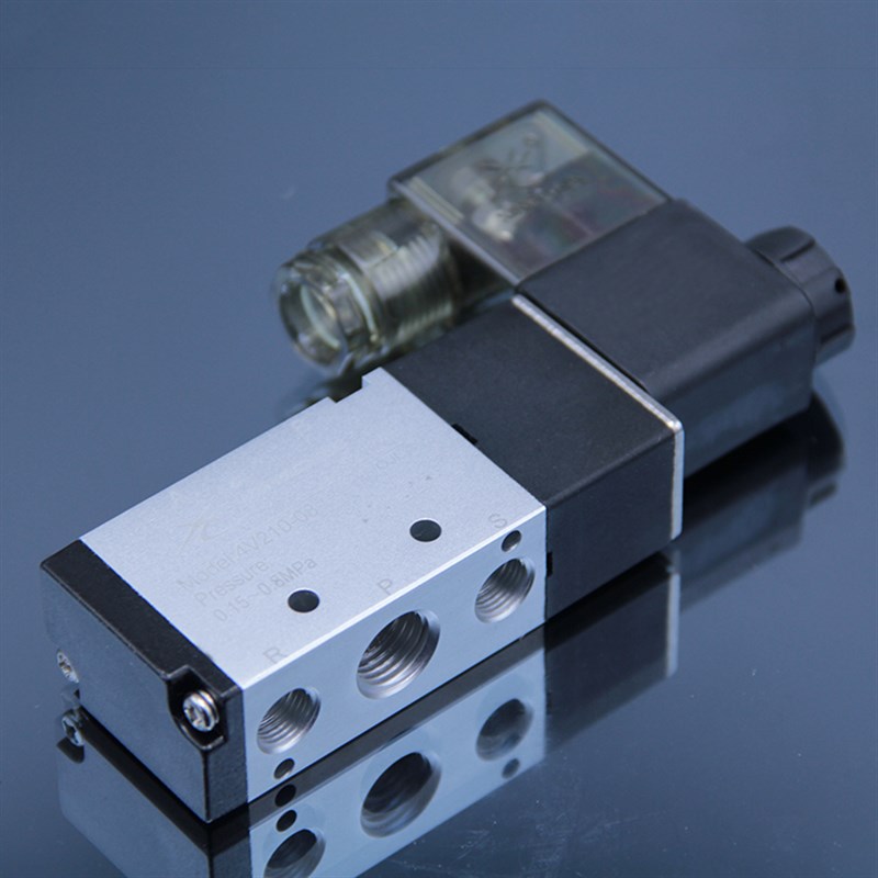 星辰气动 二位五通单电控V310-10 V320-10 V330-10