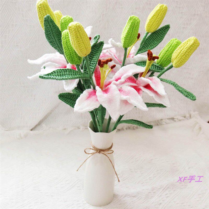 成品手工毛线钩织仿真百合花假花摆件插花桌面家居客厅装饰花束