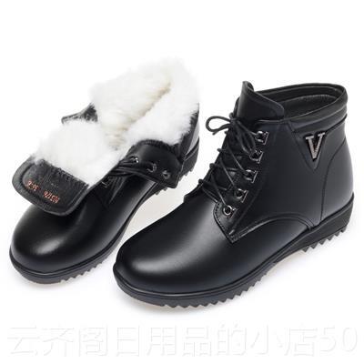 正品中羊老年妈妈棉女冬季加绒加皮鞋厚软底短靴真皮平底大码毛老