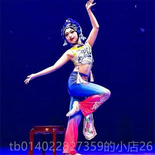 正品新款儿童粉墨秋桃李演出俏花杯春旦表演装服国韵春华戏曲翎毛