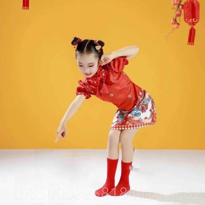 正品演儿童喜庆中国风出幼儿女蹈裙梦娃灯笼元日服红旗袍表演舞服