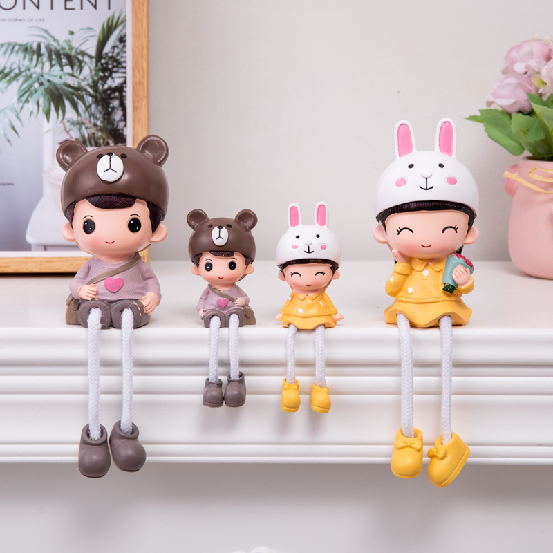 创意可爱吊脚娃娃摆件工艺品房间墙面客厅酒柜家居装饰礼品小摆件