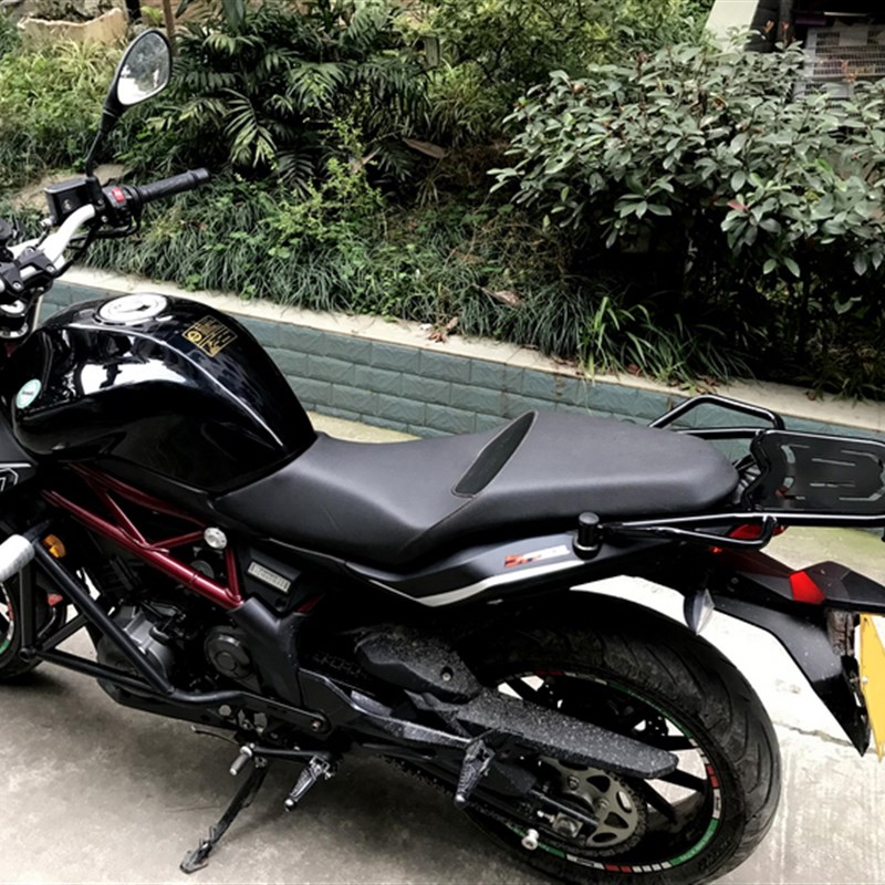 适用于贝纳利蓝宝龙302S后货架黄龙300尾箱架BN302改装后备箱支架