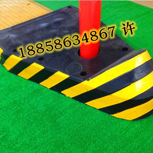 米道路安全人行岛橡胶安全岛人行道红绿灯隔离带安全停候区