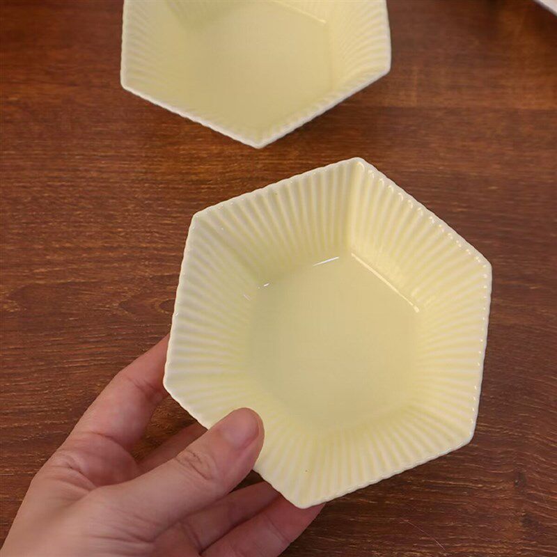 釉下彩浮雕碗Studio M陶瓷戚风蛋糕模具圆形不沾边烤箱微波炉专用