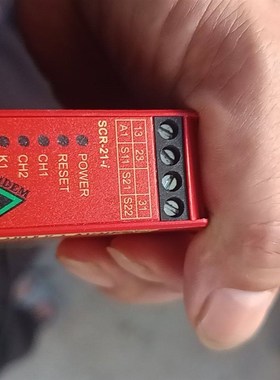 IDEM 安全继电器 SCR-31-i