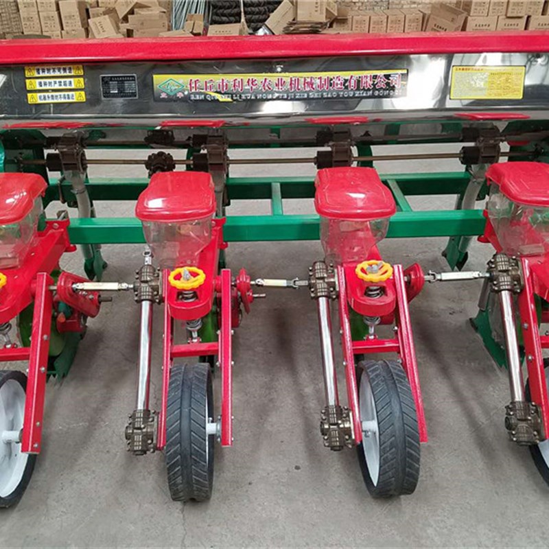 新款玉米播种机 2行3行4行免耕播种四轮拖拉机带玉米精量播种机器