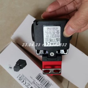 D4AZ1SMK 993 F41 D1M2位置开关 意大利