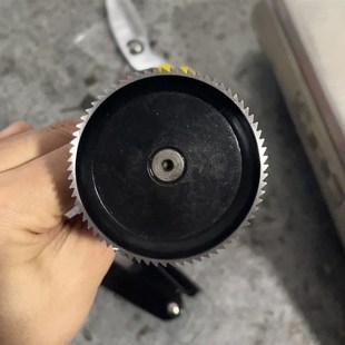 拉帮机00送料盘压料盘组件裘皮机配件2缝皮机薄厚款多样式