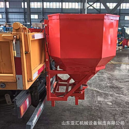 车载式融雪剂撒布机市政公路除冰清雪道路车挂式除雪设备