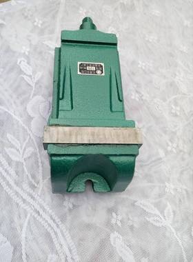 QH125机用平口钳台虎钳精密十字普通十字钳简易平口钳桌虎钳皆有