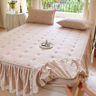 郁金香刺绣水洗棉床罩花边夹棉床笠单件1.35米床裙防尘套三件套
