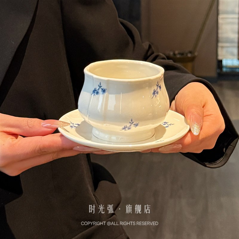 手握咖啡杯复古法式浪漫碎花陶瓷手握杯碟咖啡杯甜品杯下午茶