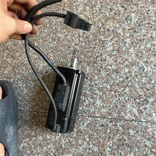 台达伺服电机ECMA-C30602FS(0.2kw) 拆机一