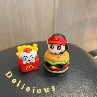 汽车摆件装饰品车载中控台桌面摆件搞笑汉堡薯条小新创意可爱装饰