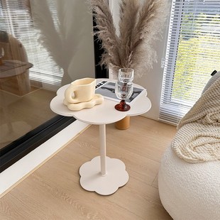 法式 饰品 奶油风云朵小茶几客厅落地摆件沙发旁卧室房间床头柜软装