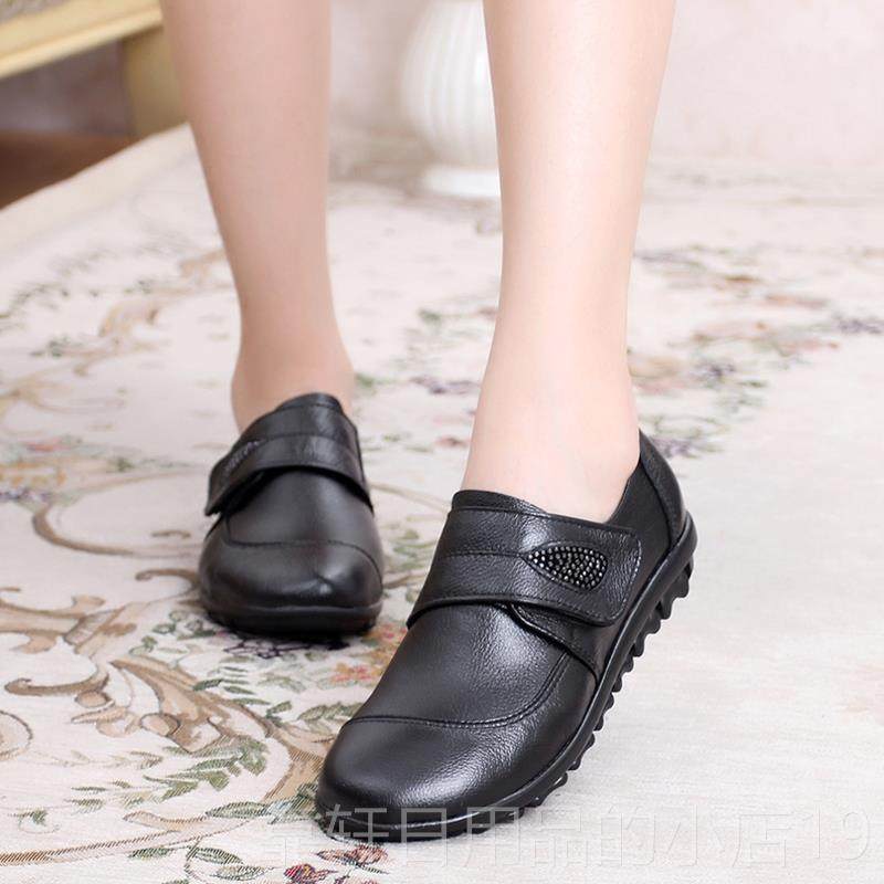 正品春秋中老年小码女鞋1233深口单鞋皮防滑3平跟魔术贴妈妈皮真