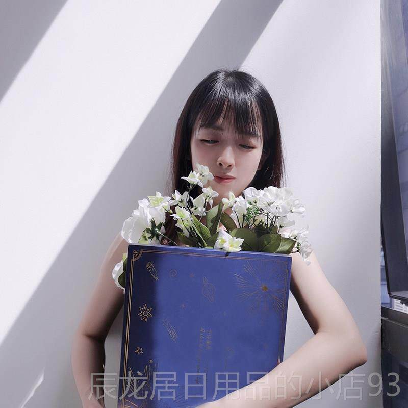 正品明星名制权定意情侣礼盒情人圣诞礼物浪漫创女生生日毕业冠纪