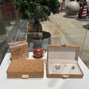 正品高档创意首托饰托盘珠饰宝吊坠戒指收纳展示 盒金属扣盒子品