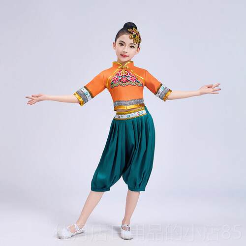 高档新儿童表演服装2025节中日秧歌服装香蒲扇子舞格现代国风女孩