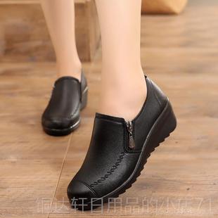202春秋防滑坡4跟妇单鞋 软妈底中年女鞋 一脚蹬 妈鞋 高档中老年女鞋